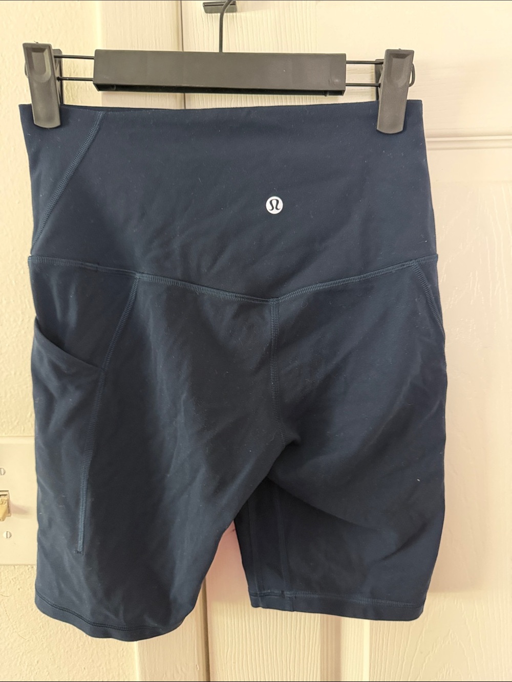Lululemon Align High-Rise Pocket Short 8" - True Navy - Size 6 - Picture 3 of 4